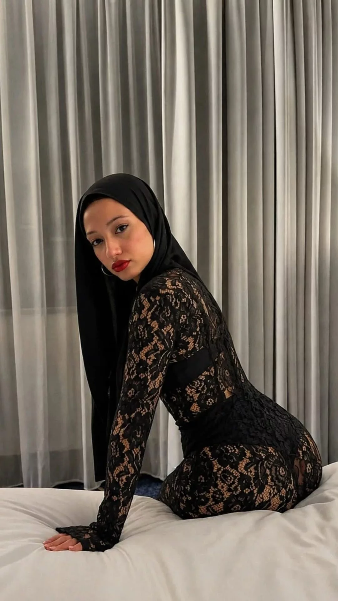 Maltepe Türbanlı Escort Esma